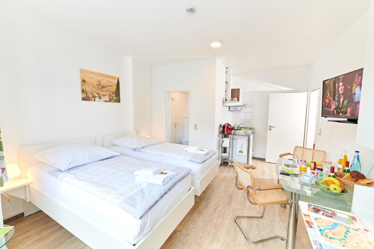 Apartment (2 Adults)