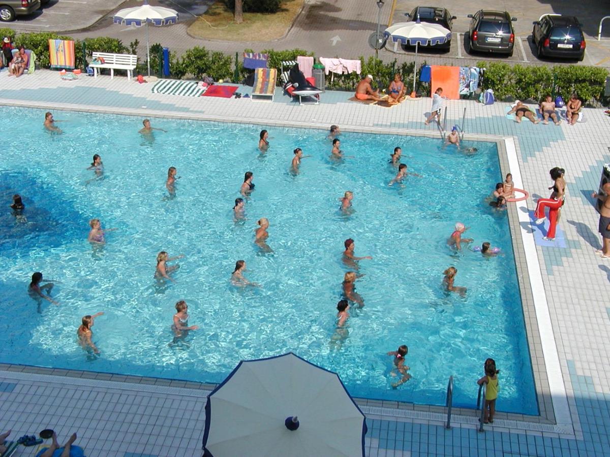 Appartamenti Valbella con piscina - Ferienwohnung Bibione