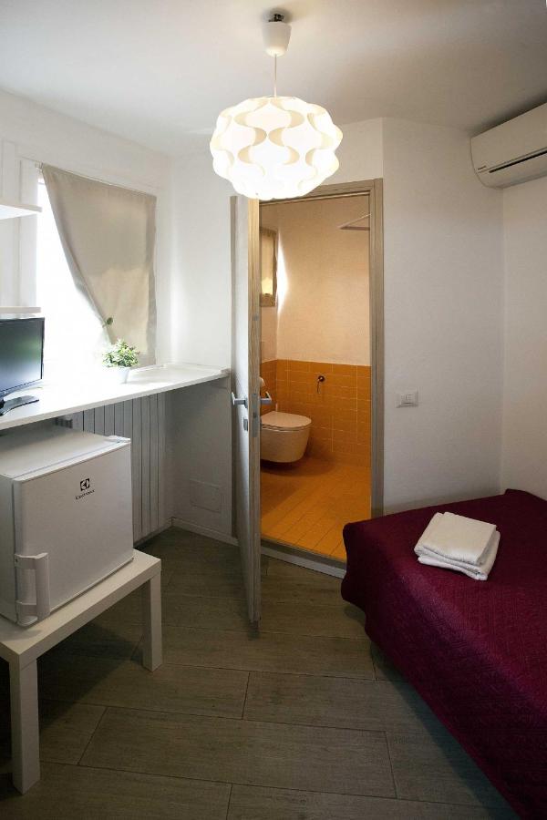 Single Room with Private Bathroom