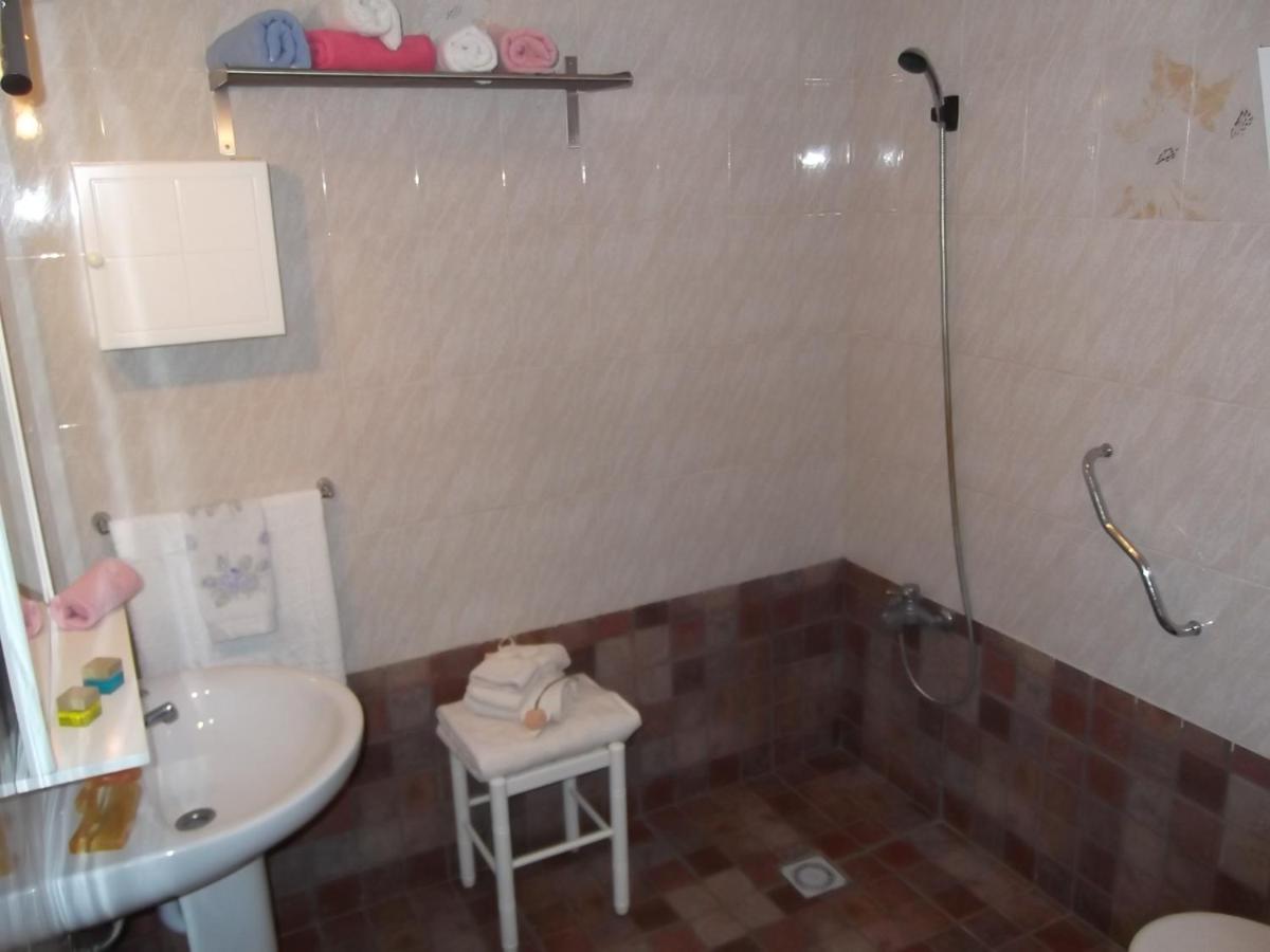 Chambre Double avec Salle de Bains Commune