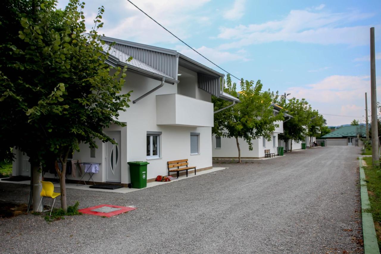 Apartments River Una 5 - B&B