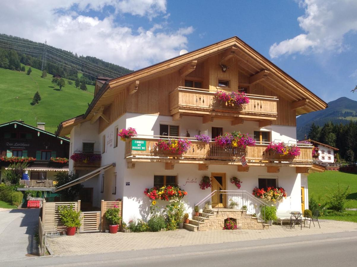 B&B Gerlos - Gästehaus die geislerin - Bed and Breakfast Gerlos