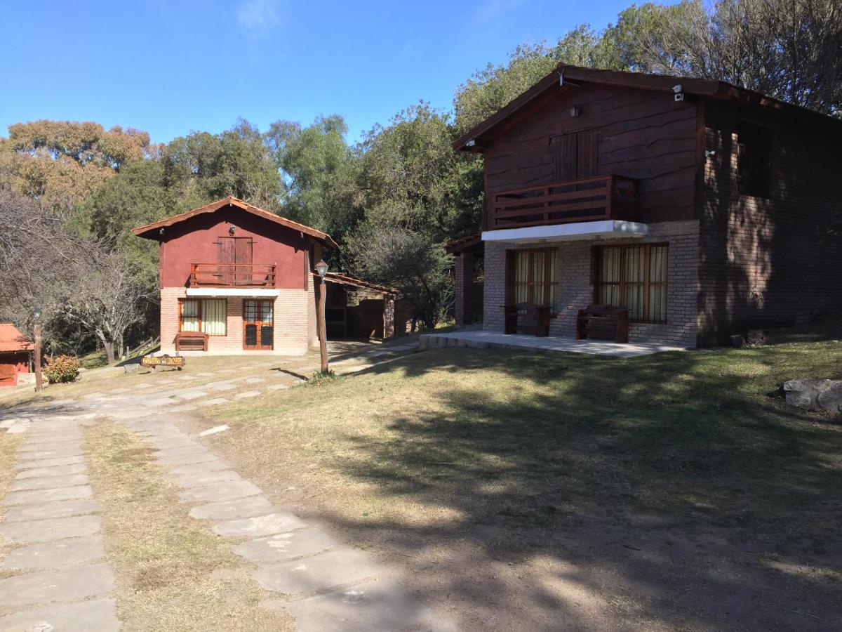 Cabañas El Tirol - B&B