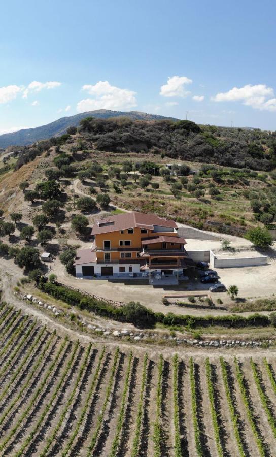 Masseria Petrella - Bed and Breakfast