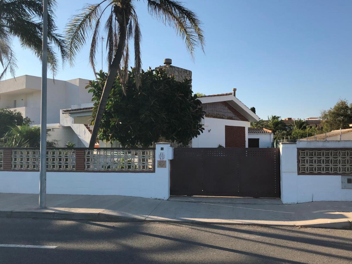 Carrer Voramar 11 - B&B l'Eucaliptus