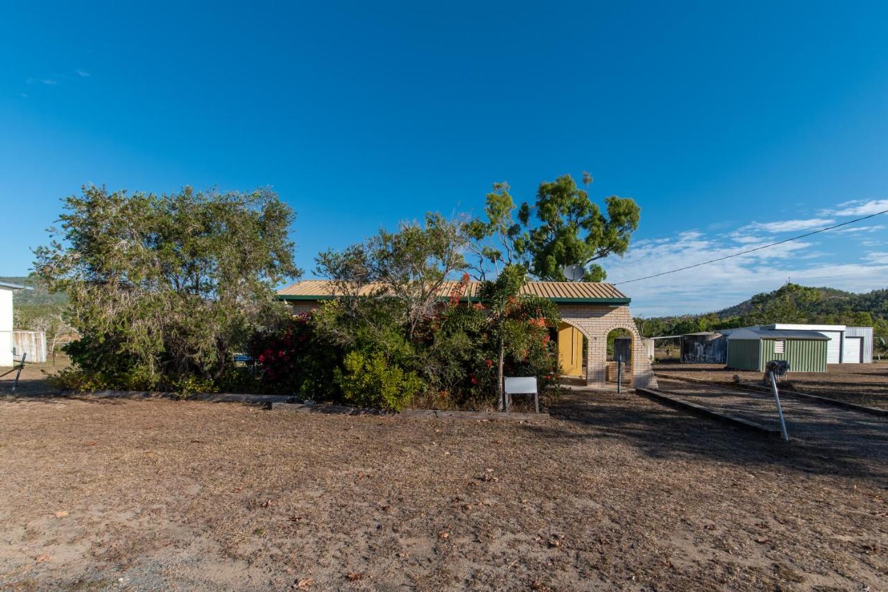 Birdsong House- Dingo Beach - B&B