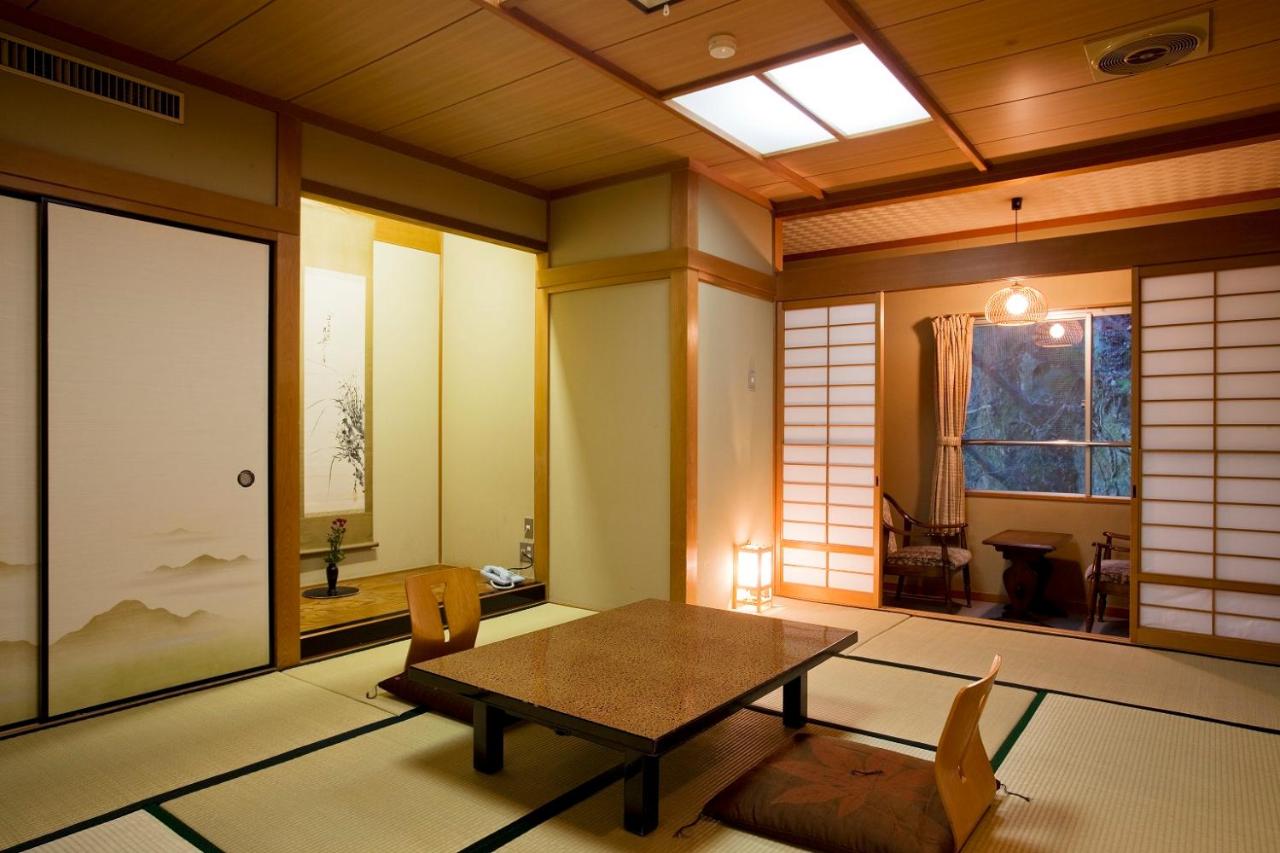 Chambre Lits Jumeaux de Style Japonais