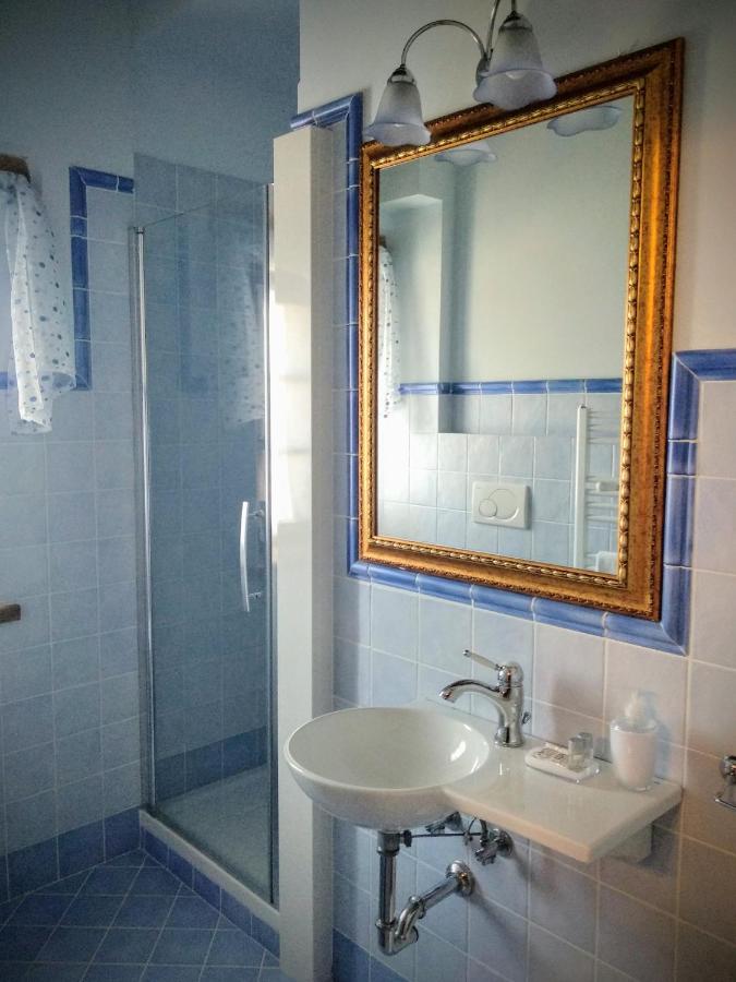 Deluxe Double Room with Extra Bed