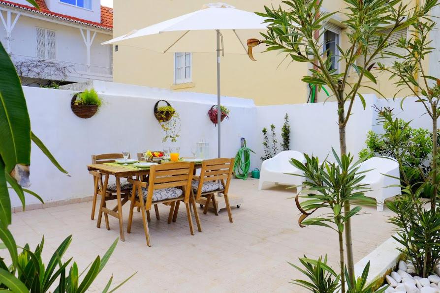 B&B Lissabon - Lisbon Lights Apartments - Bed and Breakfast Lissabon