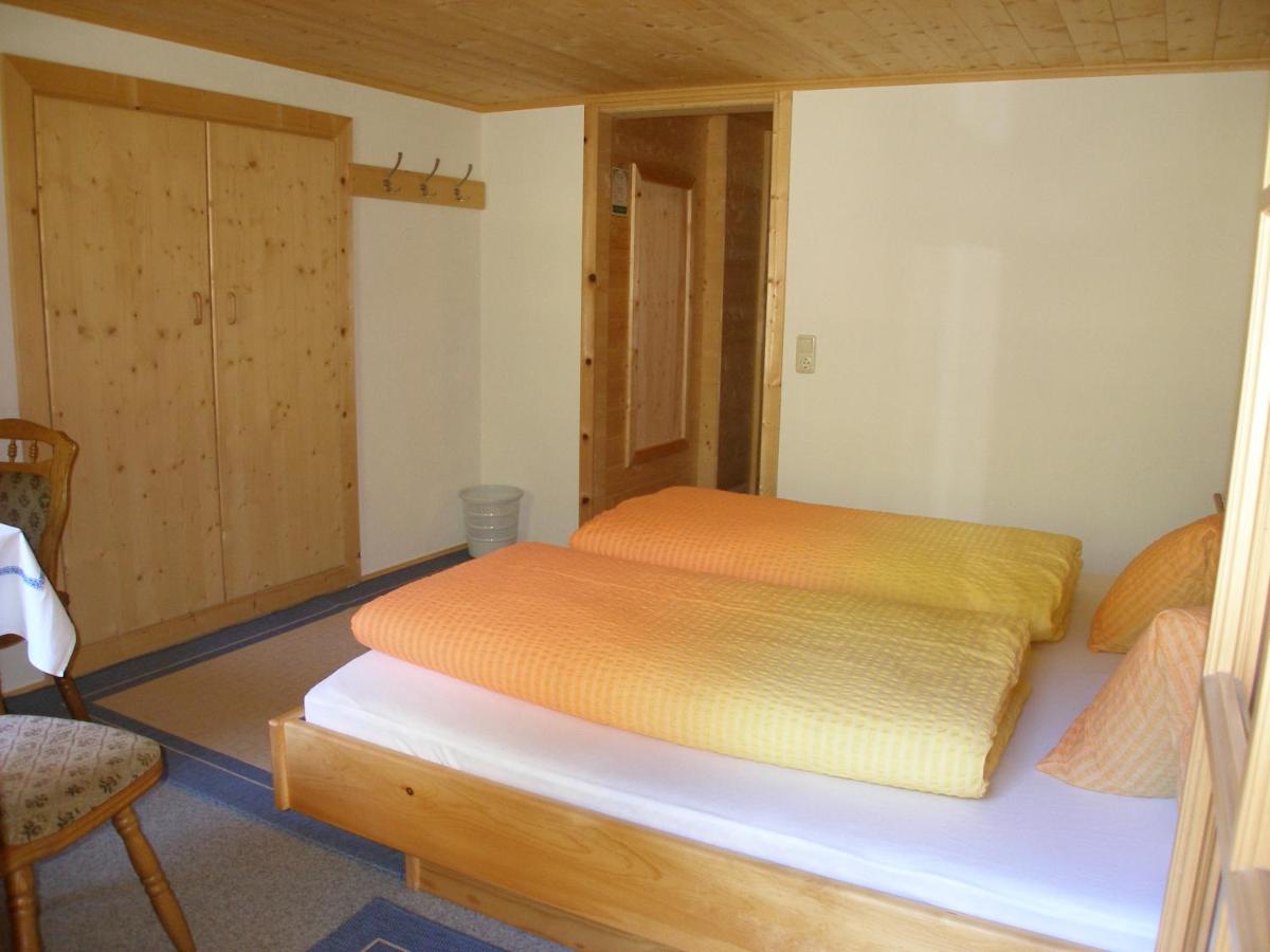 Doppelzimmer mit Balkon