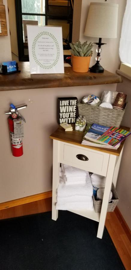 Deep Water Inn - B&B