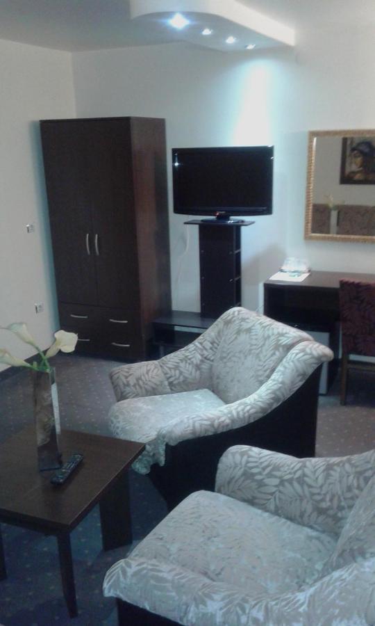 Vila Apolo - B&B Belgrado