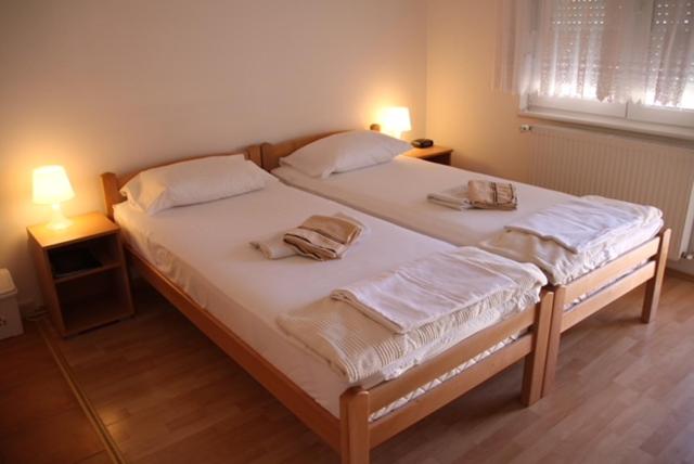 B&B Banja Koviljača - Apartment ENTER - Bed and Breakfast Banja Koviljača