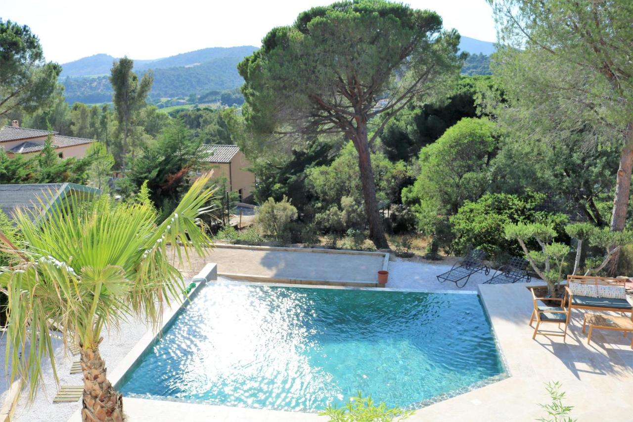 Studio with Pool View - First Floor