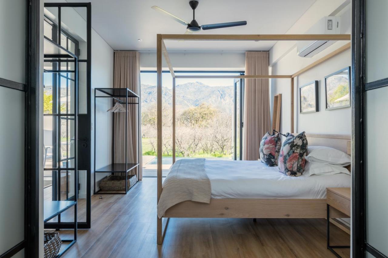 Chalet Supérieur avec Piscine Privée