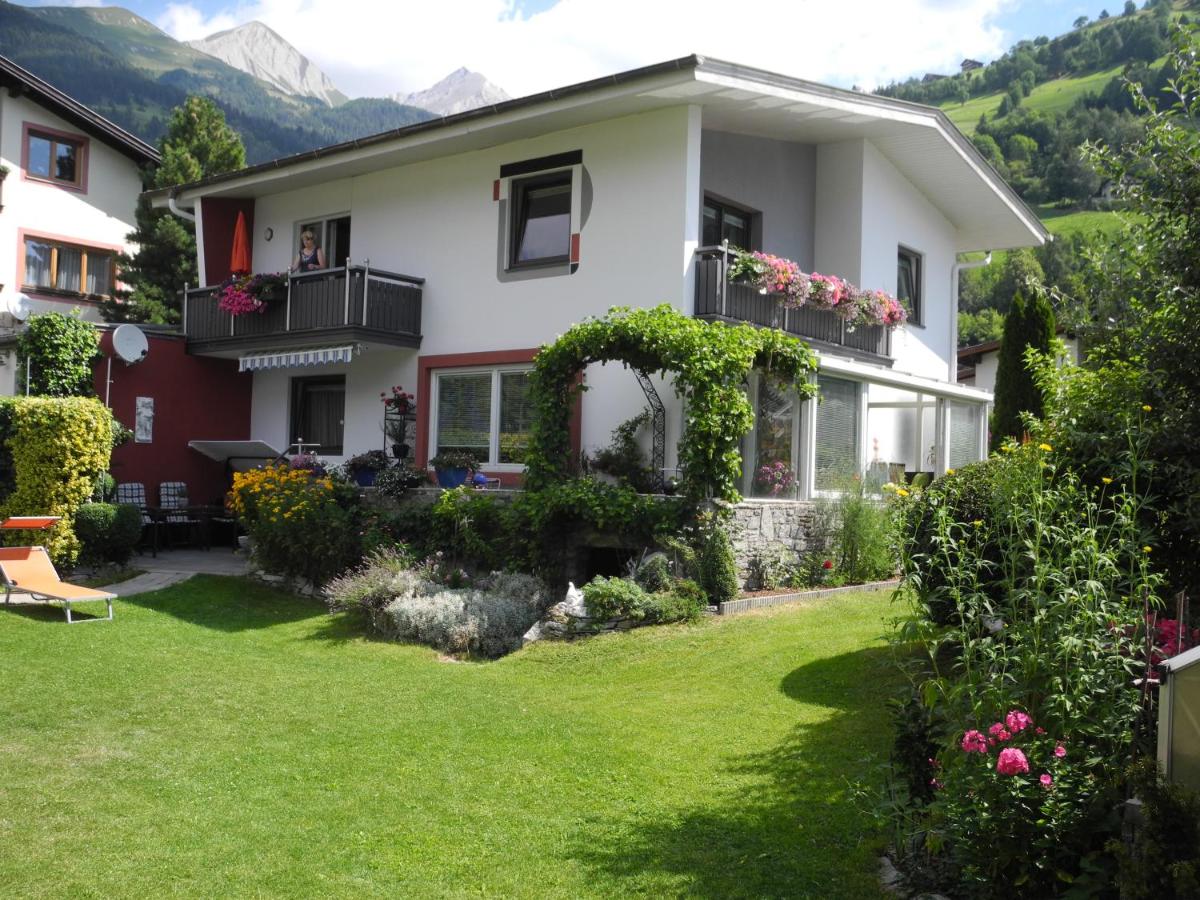 B&B Matrei in Osttirol - Haus Herzog - Bed and Breakfast Matrei in Osttirol