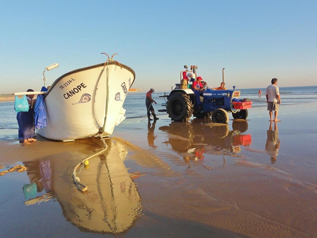 Lisbon Beach Apartments 3 - B&B Costa de Caparica