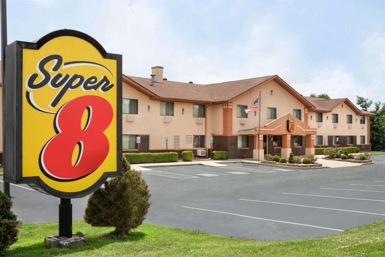 B&B Mayfield - Super 8 by Wyndham Mayfield - Bed and Breakfast Mayfield