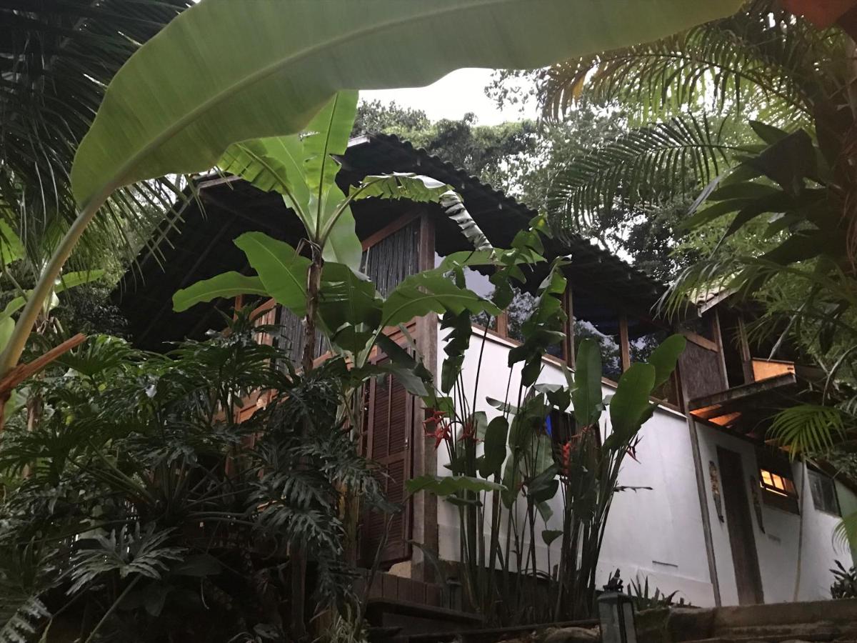 Pousada Rainforest House - Ilha Grande - B&B Abraão