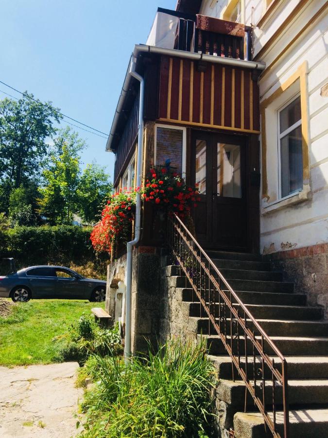 Fridays Apartments - Bed and Breakfast Szklarska Poręba