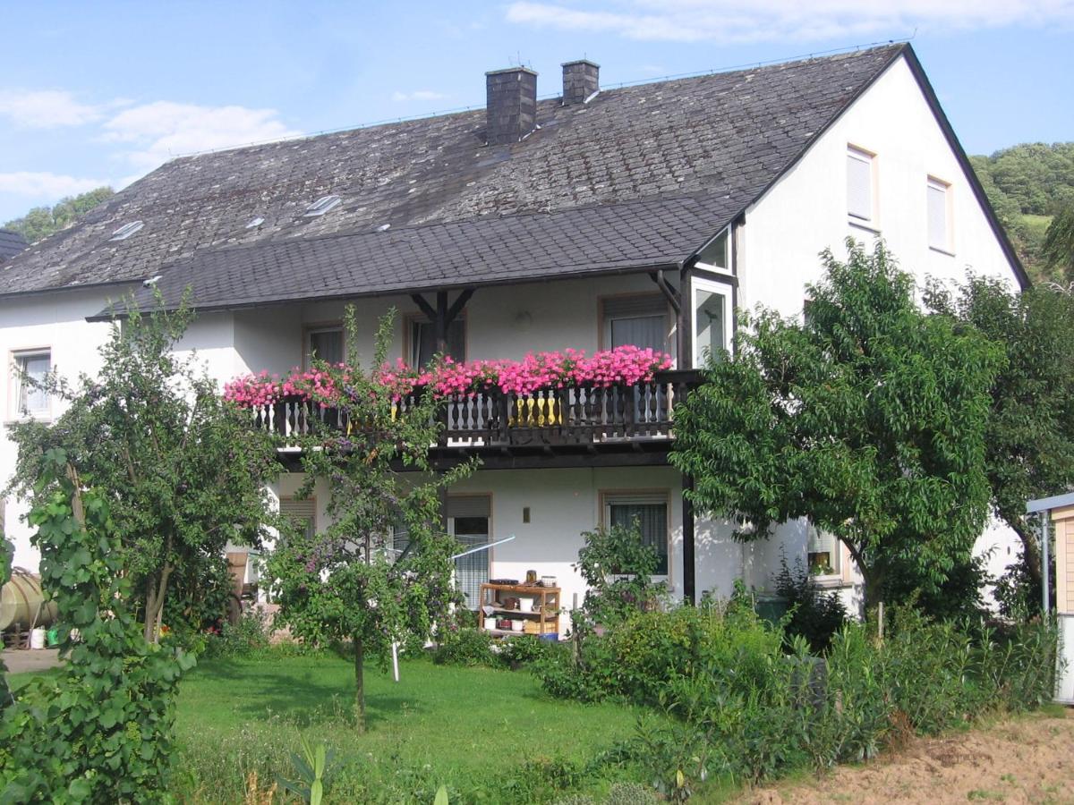 B&B Kröv - Weinfelderhof - Bed and Breakfast Kröv