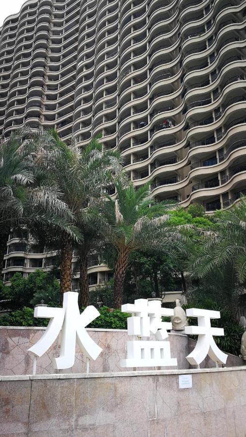 The Silver Beach Country Garden Apartment - Chambres d’hôtes