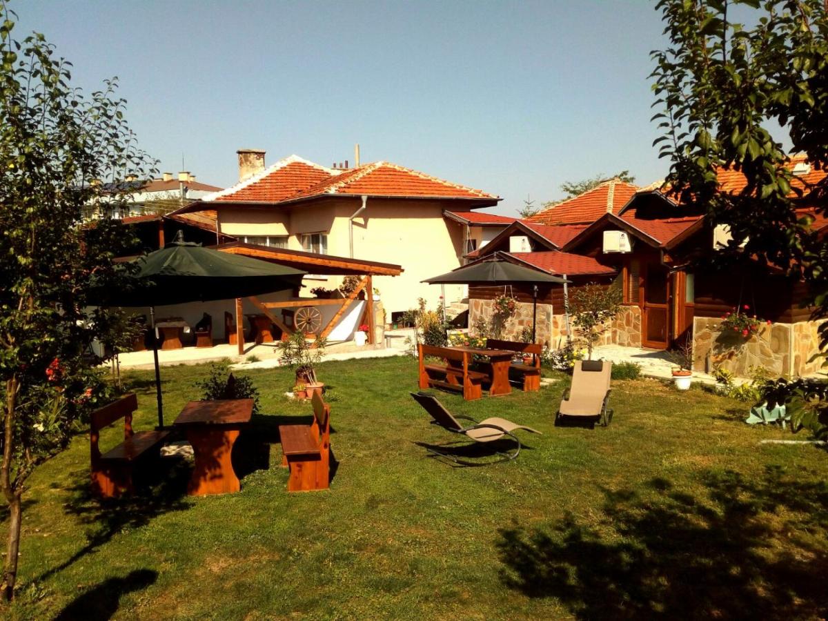 B&B Sapareva Banya - Къща Момина сълза - Bed and Breakfast Sapareva Banya