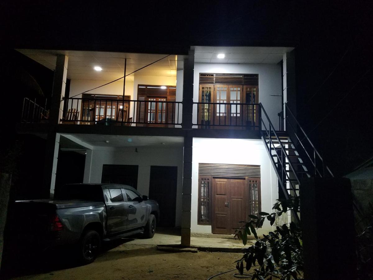 Yashumi Homestay - B&B