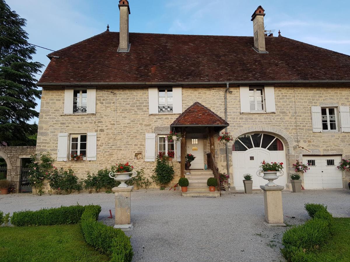 B&B Liesle - L'Aumônerie - Bed and Breakfast Liesle