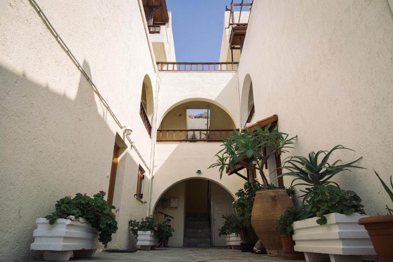 En Lefko - Bed and Breakfast Sitia