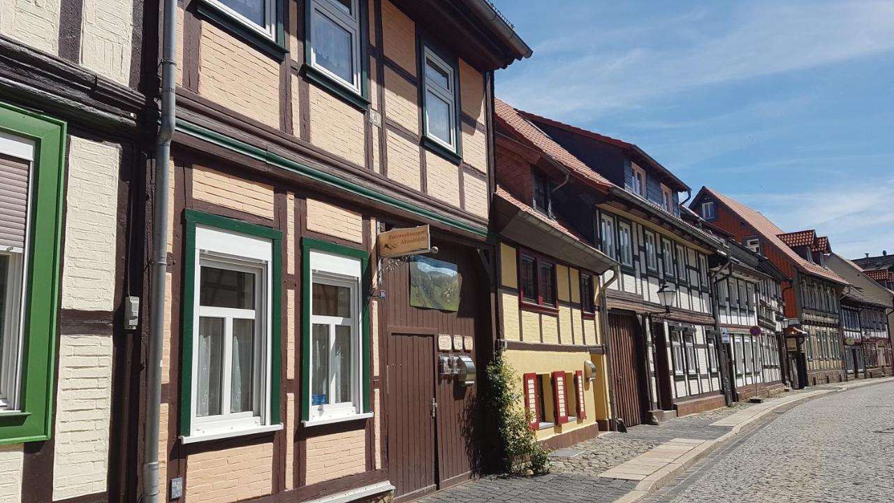 B&B Wernigerode - Ferienwohnung Altstadtidylle 2 - Bed and Breakfast Wernigerode