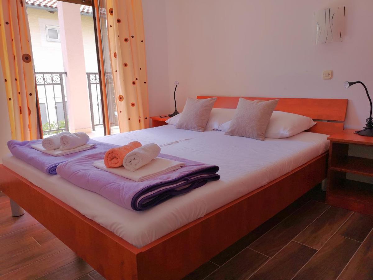 Apartamento de 2 dormitorios