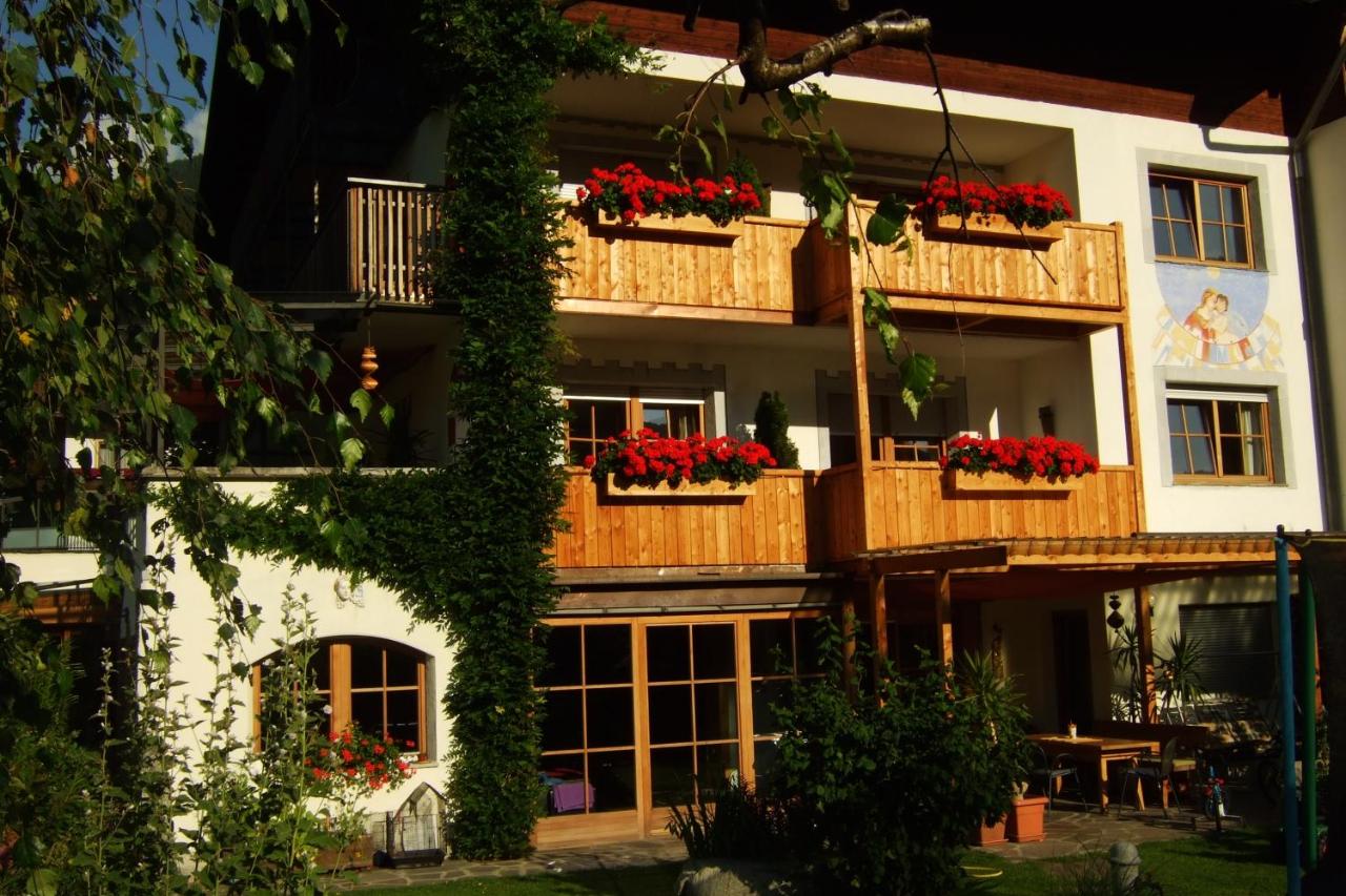 Appartement Ahrntal - B&B Lutago
