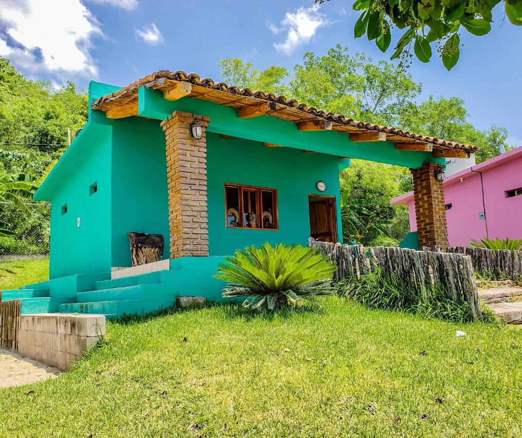 Cabañas El Potrero - B&B