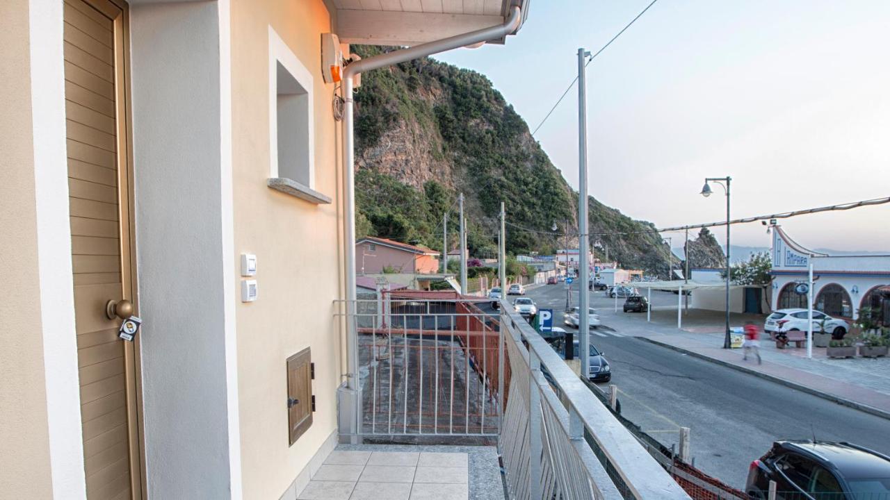 Deluxe Doppelzimmer mit Balkon und Meerblick