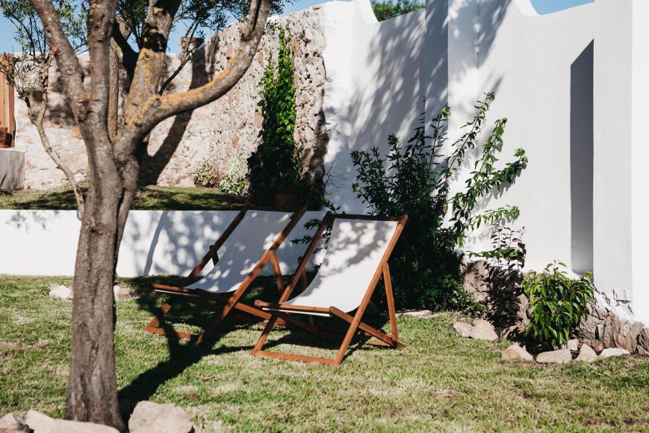 Casa dos Junqueiros - Countryside Guest House - B&B