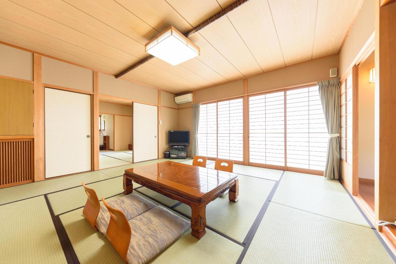 Japanese-Style Room with Private Bath(No.3)