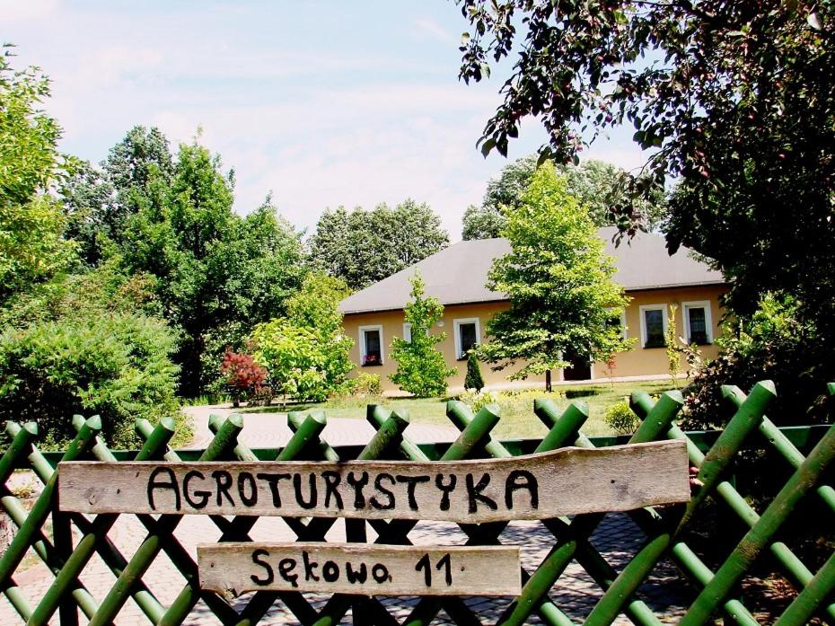 Agroturystyka Pod Modrzewiami - B&B