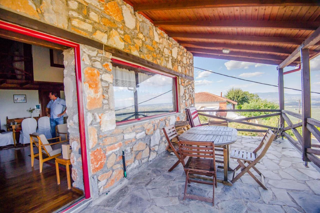 B&B Pétra - Stonehouse 2 Bedroom Chalet on Olympus Amazing View - Bed and Breakfast Pétra