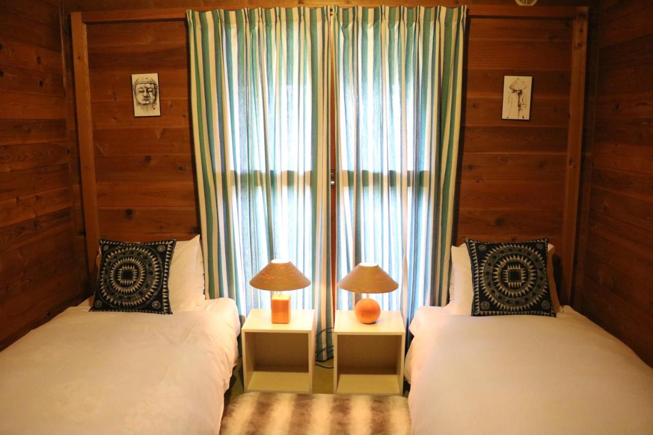 Habitación Familiar con baño privado