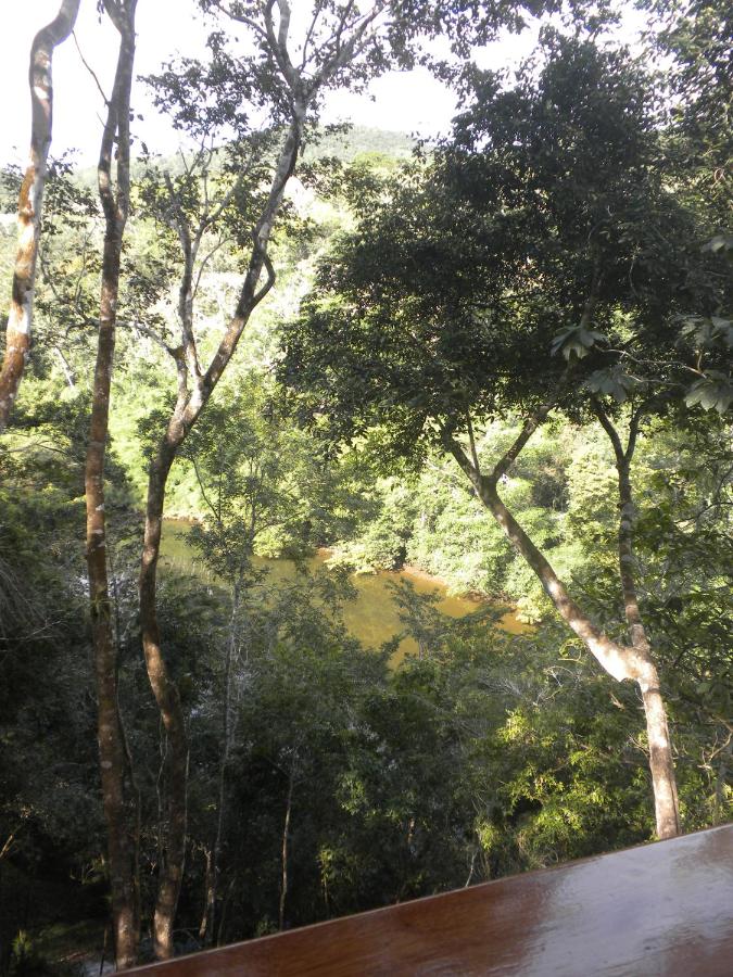 Deluxe Zimmer (2 Erwachsene & 1 Kind)