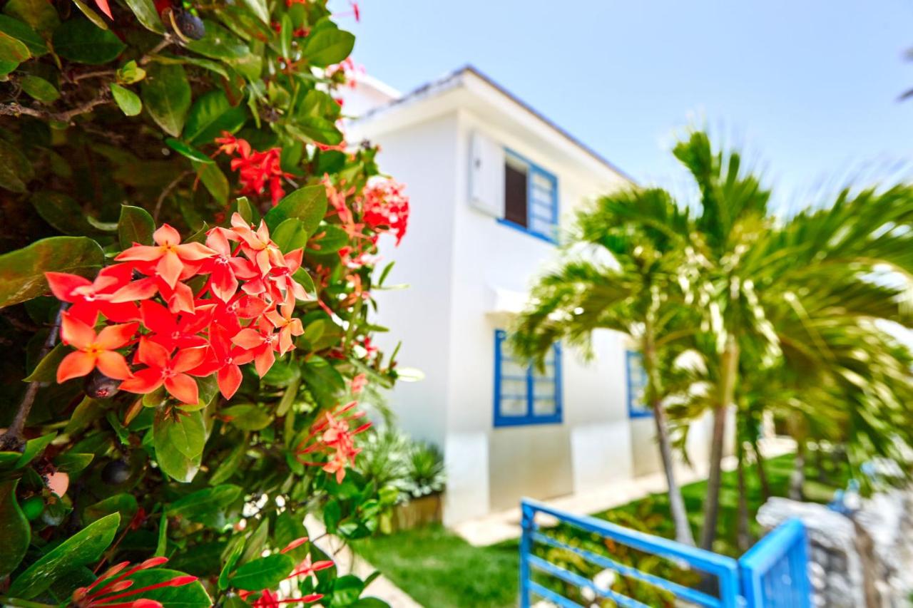 Three Bedroom Villa - Beach Front Jacuzzi