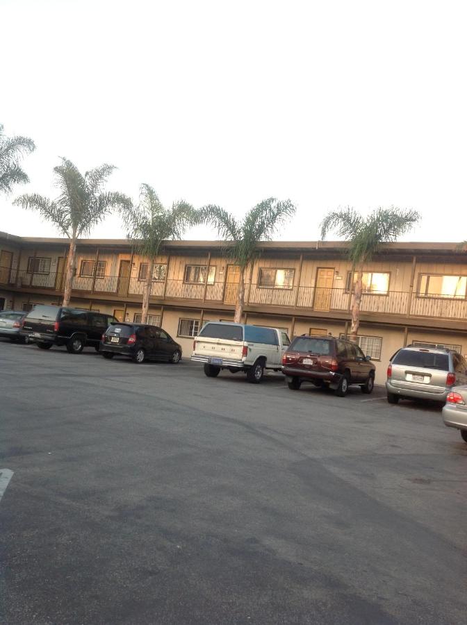 Bayshore Inn Ventura - Bed and Breakfast