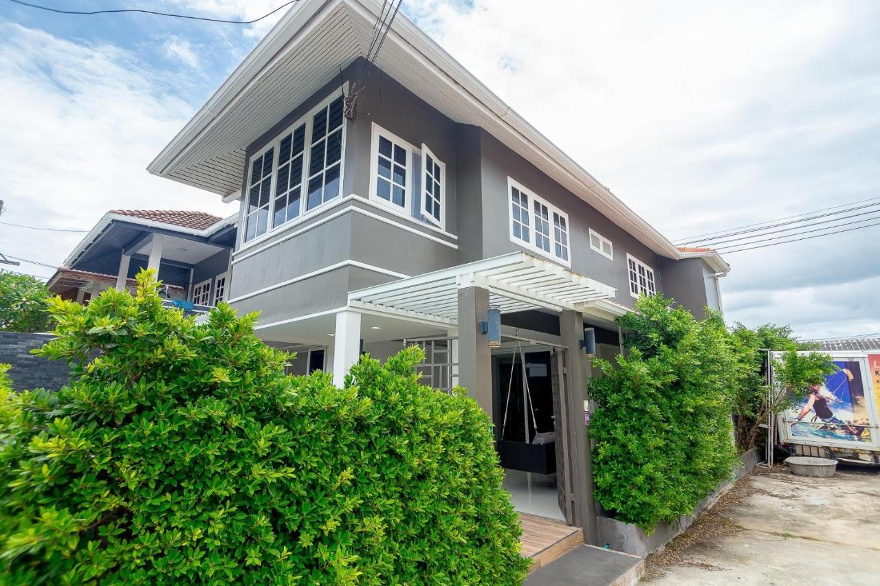 B&B Hua Hin - Modern Pool House - Bed and Breakfast Hua Hin