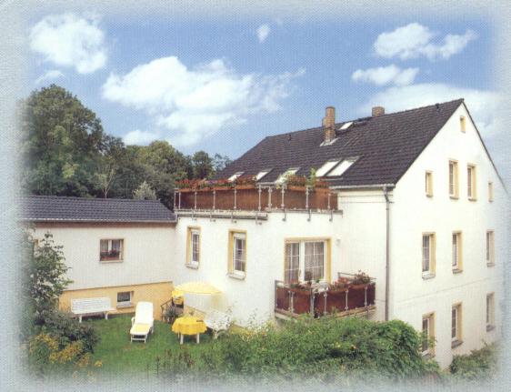 B&B Schneeberg - Ferienwohnungen Bochmann - Bed and Breakfast Schneeberg