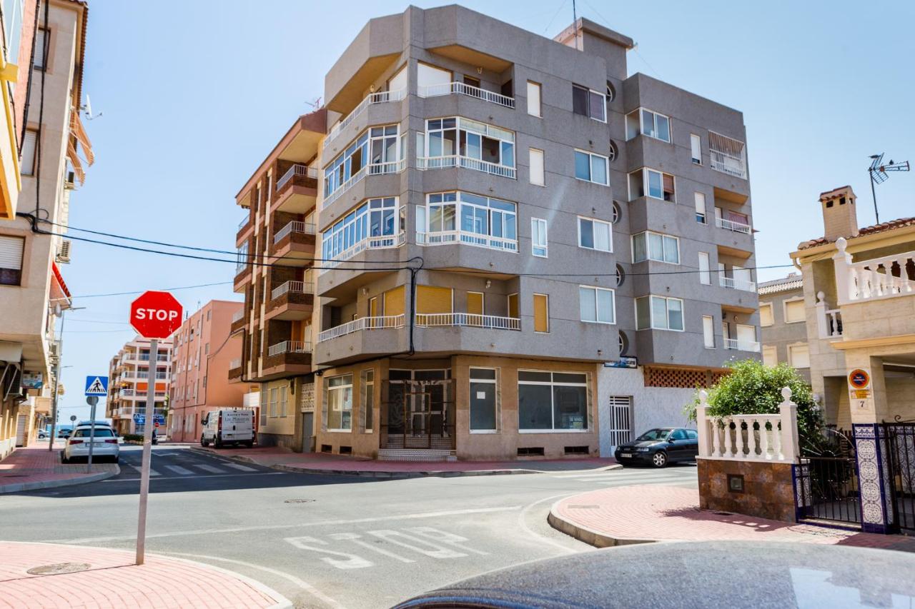 Apartamento Berry Playa Naufragos - B&B Torrevieja
