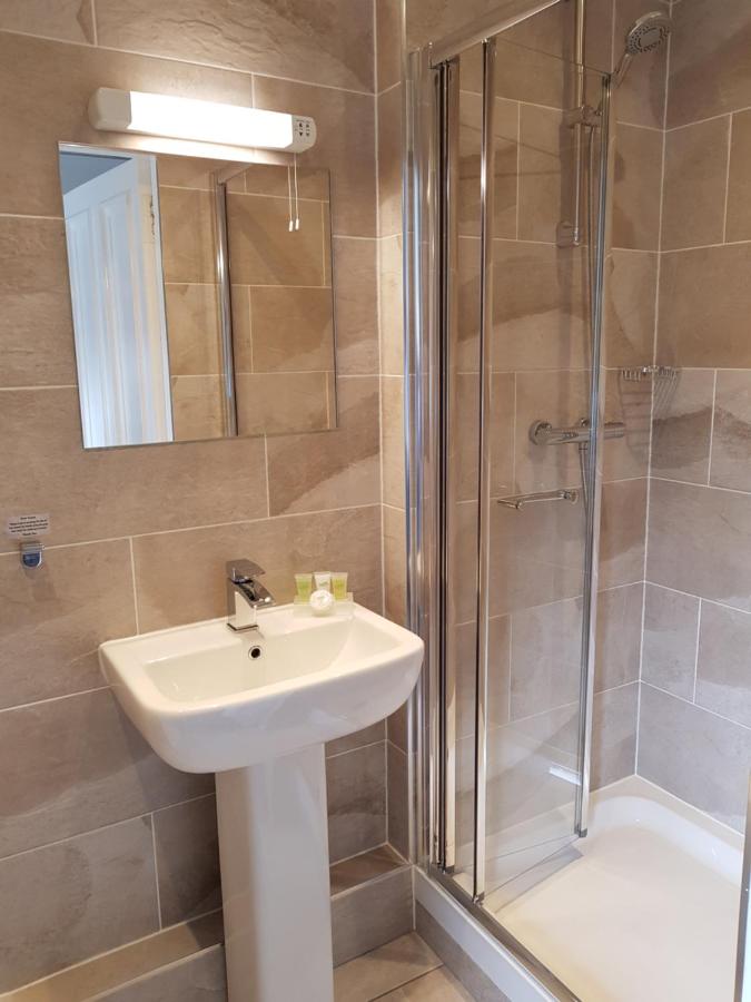 Double Room with Shower