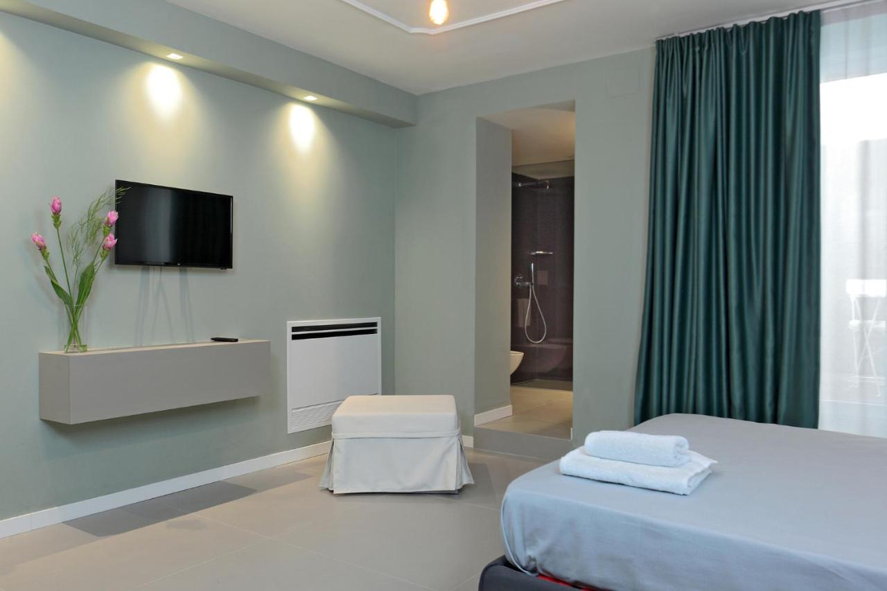 Dreibettzimmer mit eigenem Bad