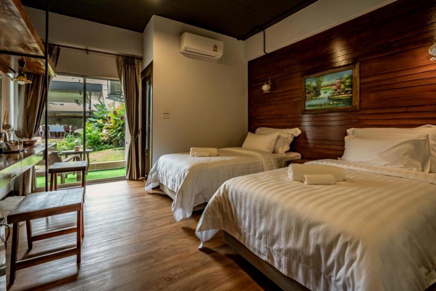 Superior Twin Room with Garden View