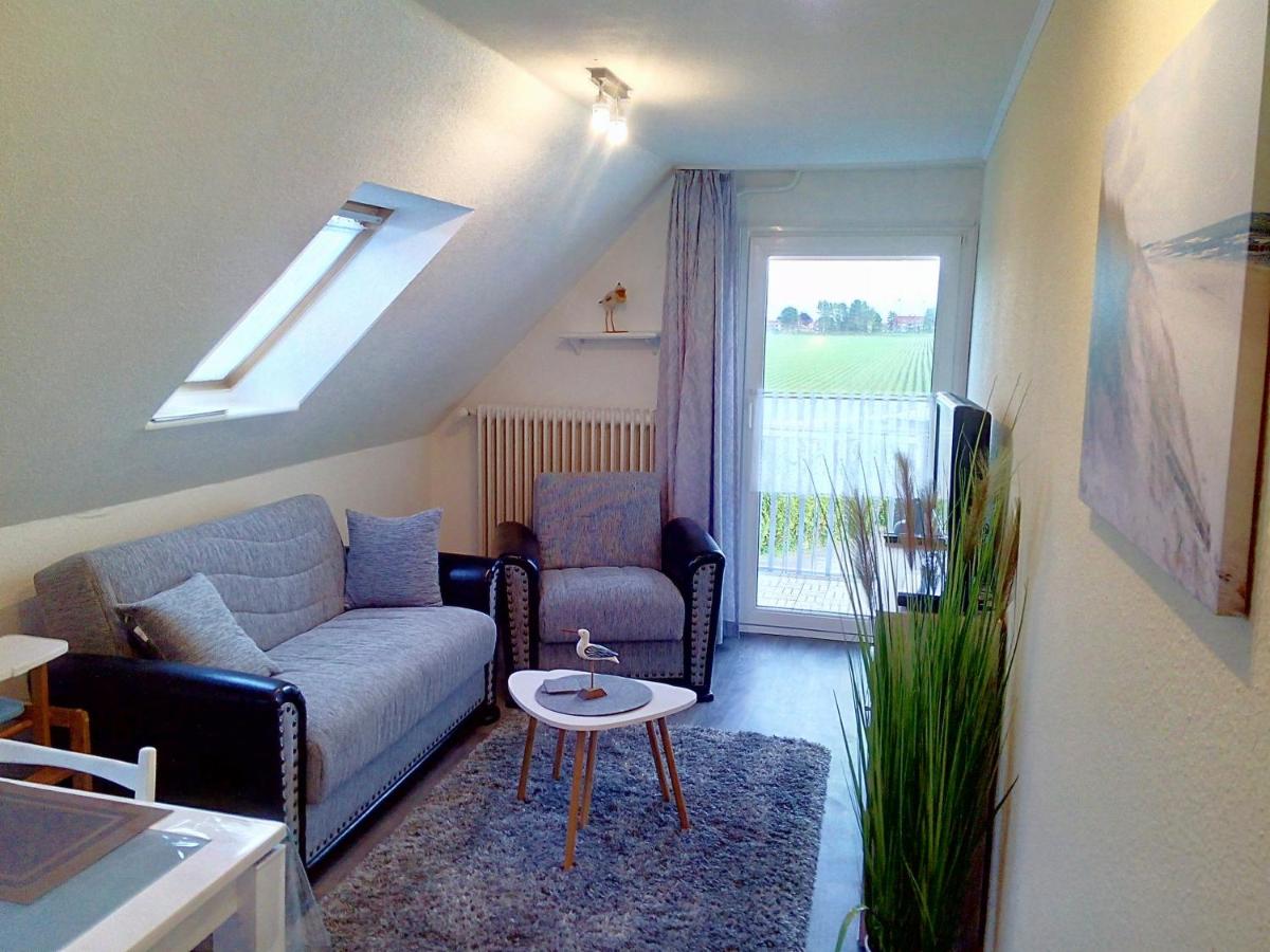 Apartment with Garden View